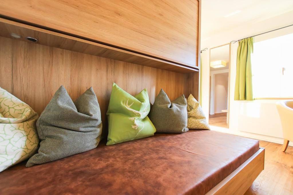 Hotel - Wirts'Haus "Zum Schweizer" لوفر المظهر الخارجي الصورة