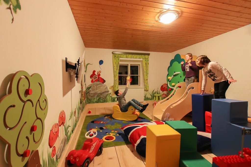 Hotel - Wirts'Haus "Zum Schweizer" لوفر المظهر الخارجي الصورة