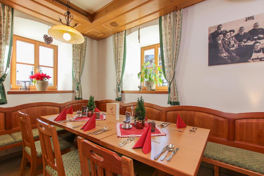 Hotel - Wirts'Haus "Zum Schweizer" لوفر المظهر الخارجي الصورة